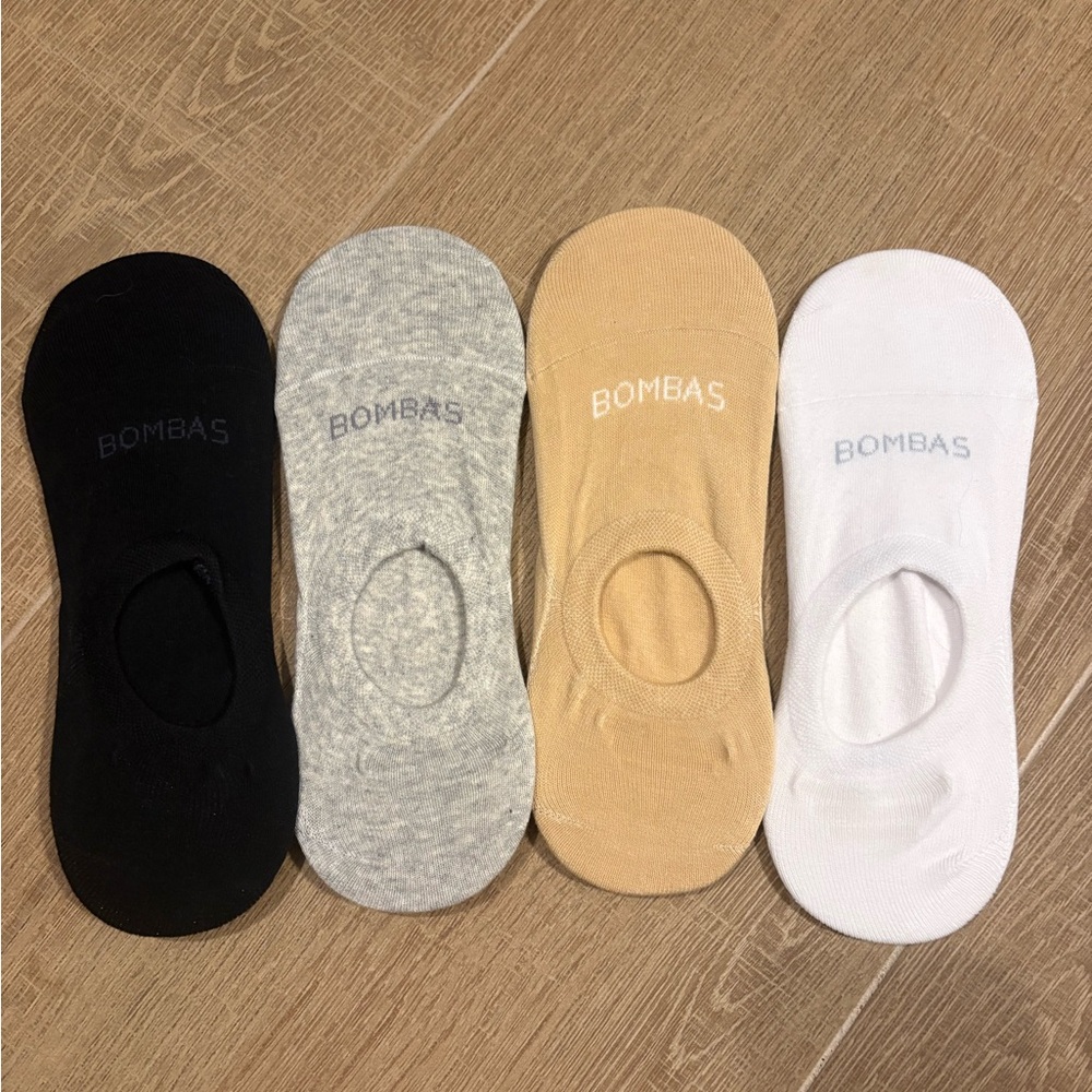 Bombas No-Show Socks  - Black, Gray, Tan, White (4-Pack) Medium